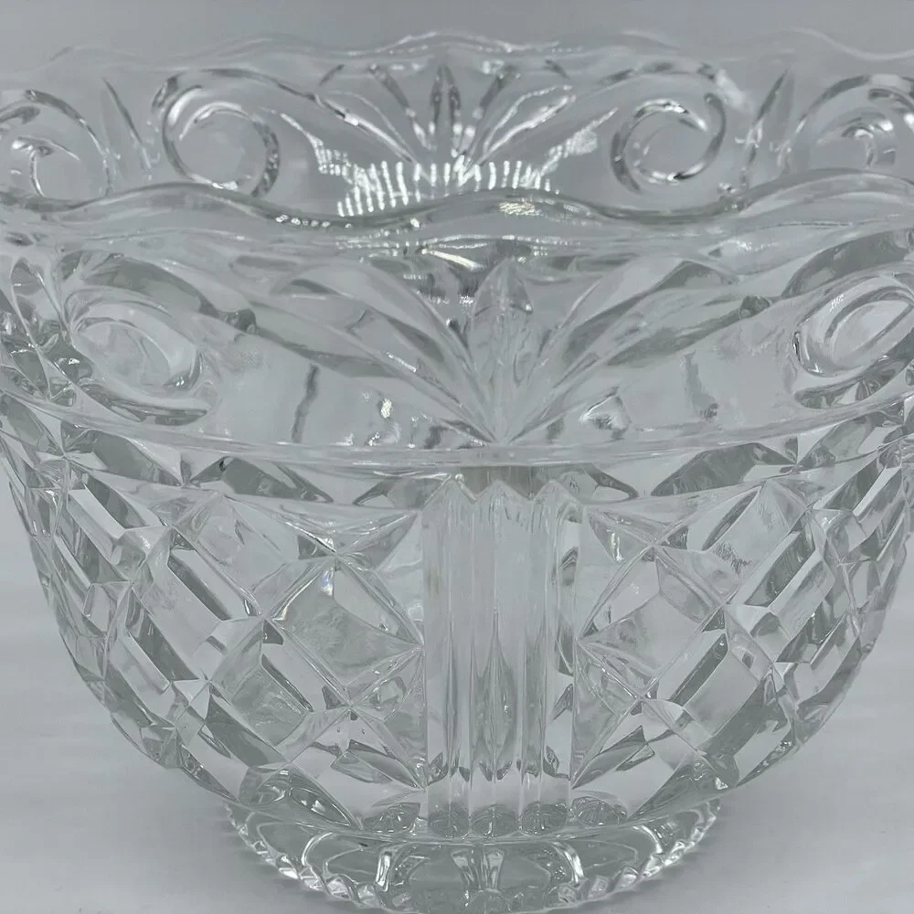 Vintage Crystal Center Piece / Candy / Serving Bowl 9